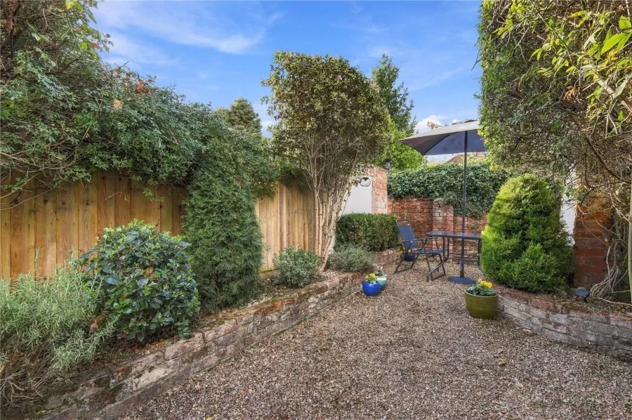 with 2 bedrooms in Saffron Walden, CB11, photo 10