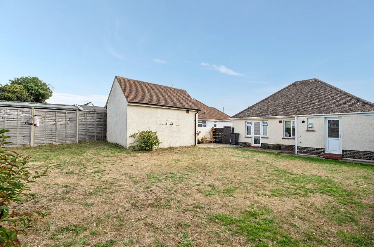 Western Close, Lancing, BN15, photo 14