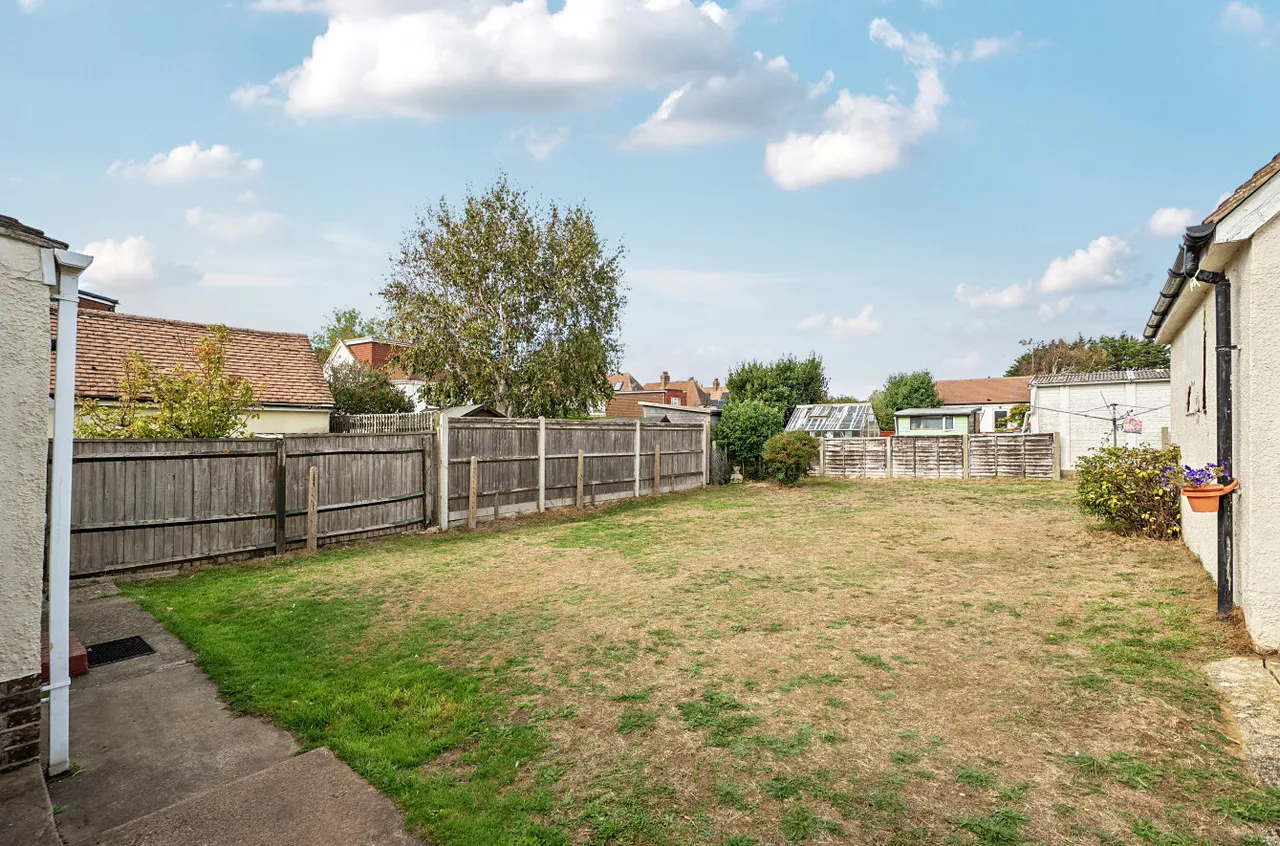 Western Close, Lancing, BN15, photo 15