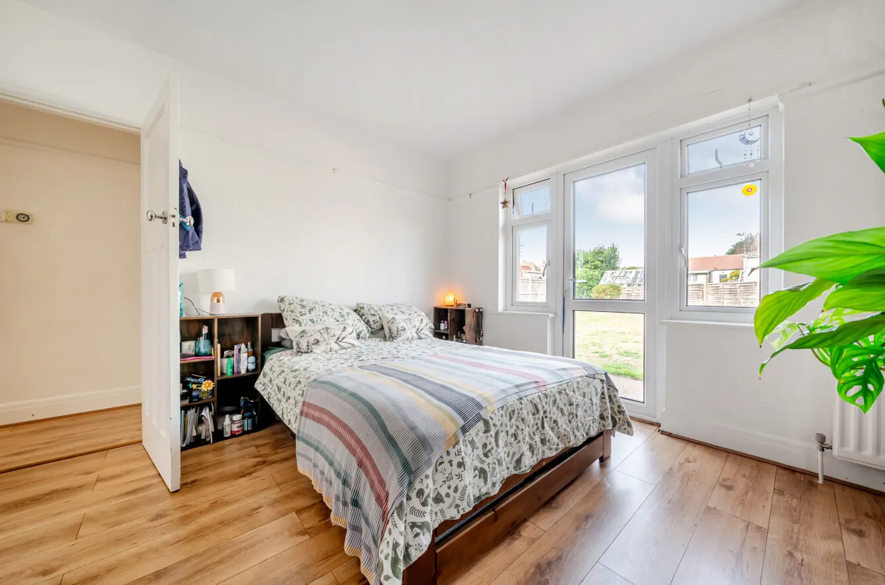 Western Close, Lancing, BN15, photo 11