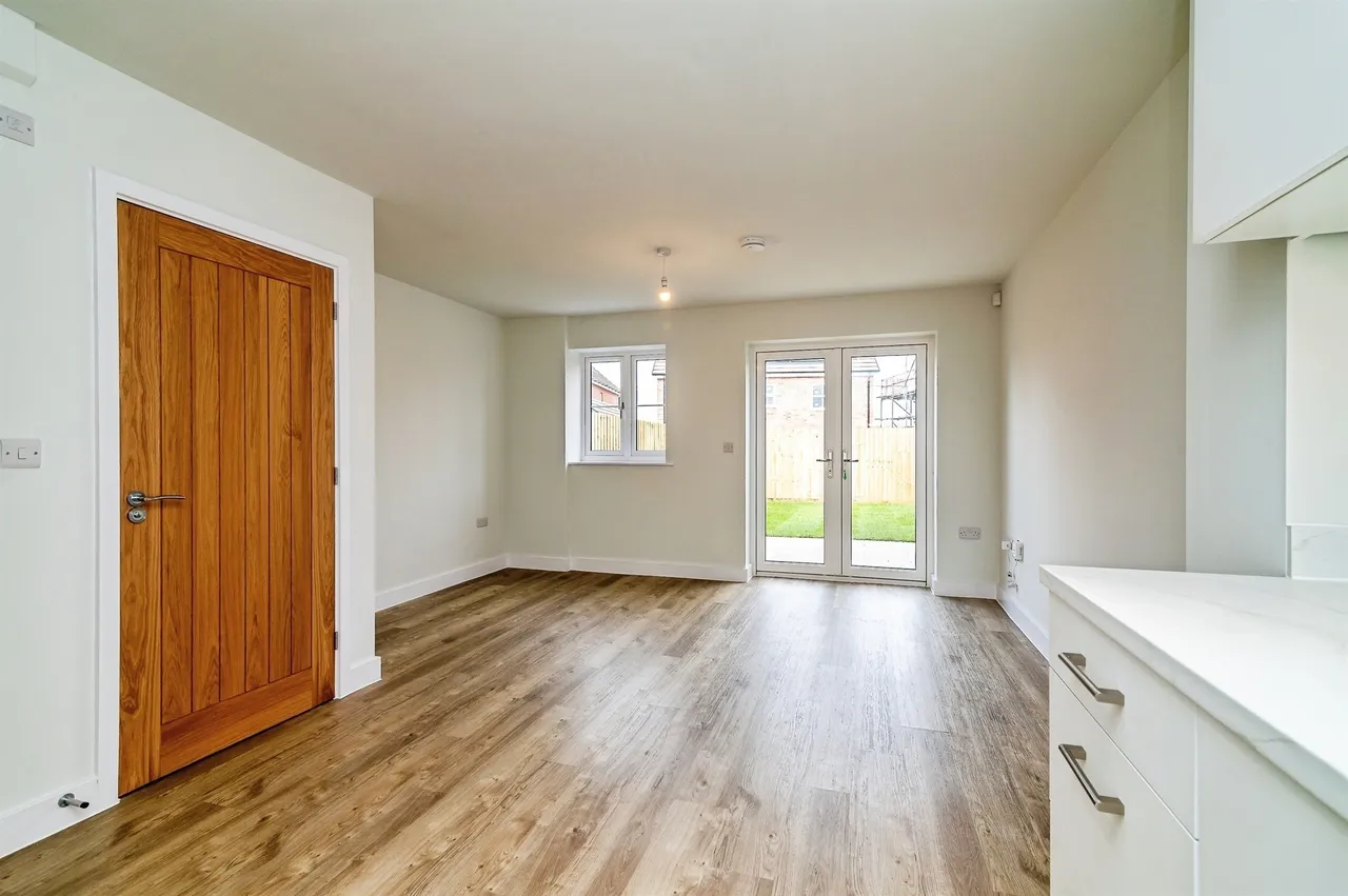 Coventry Lane, Bramcote, Nottingham, photo 6