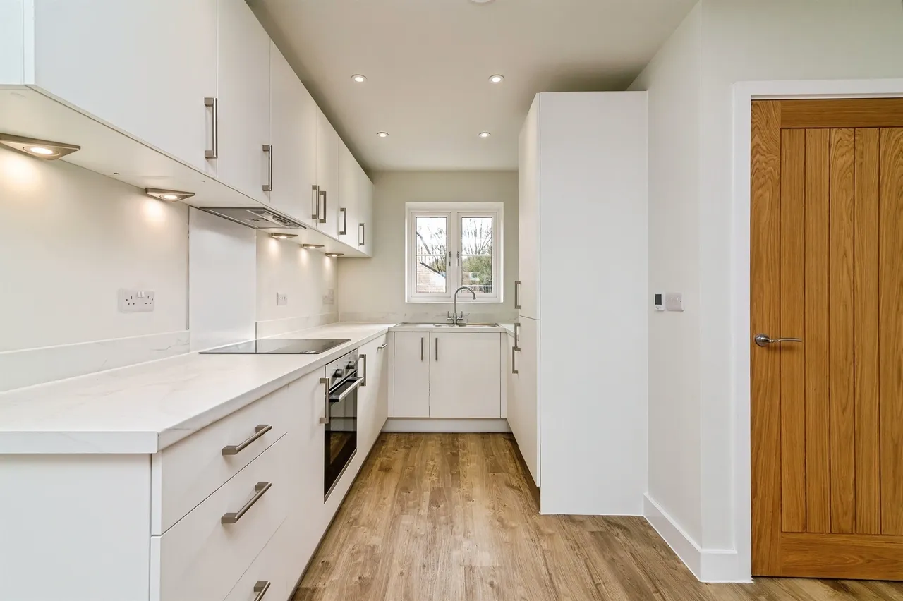 Coventry Lane, Bramcote, Nottingham, photo 4