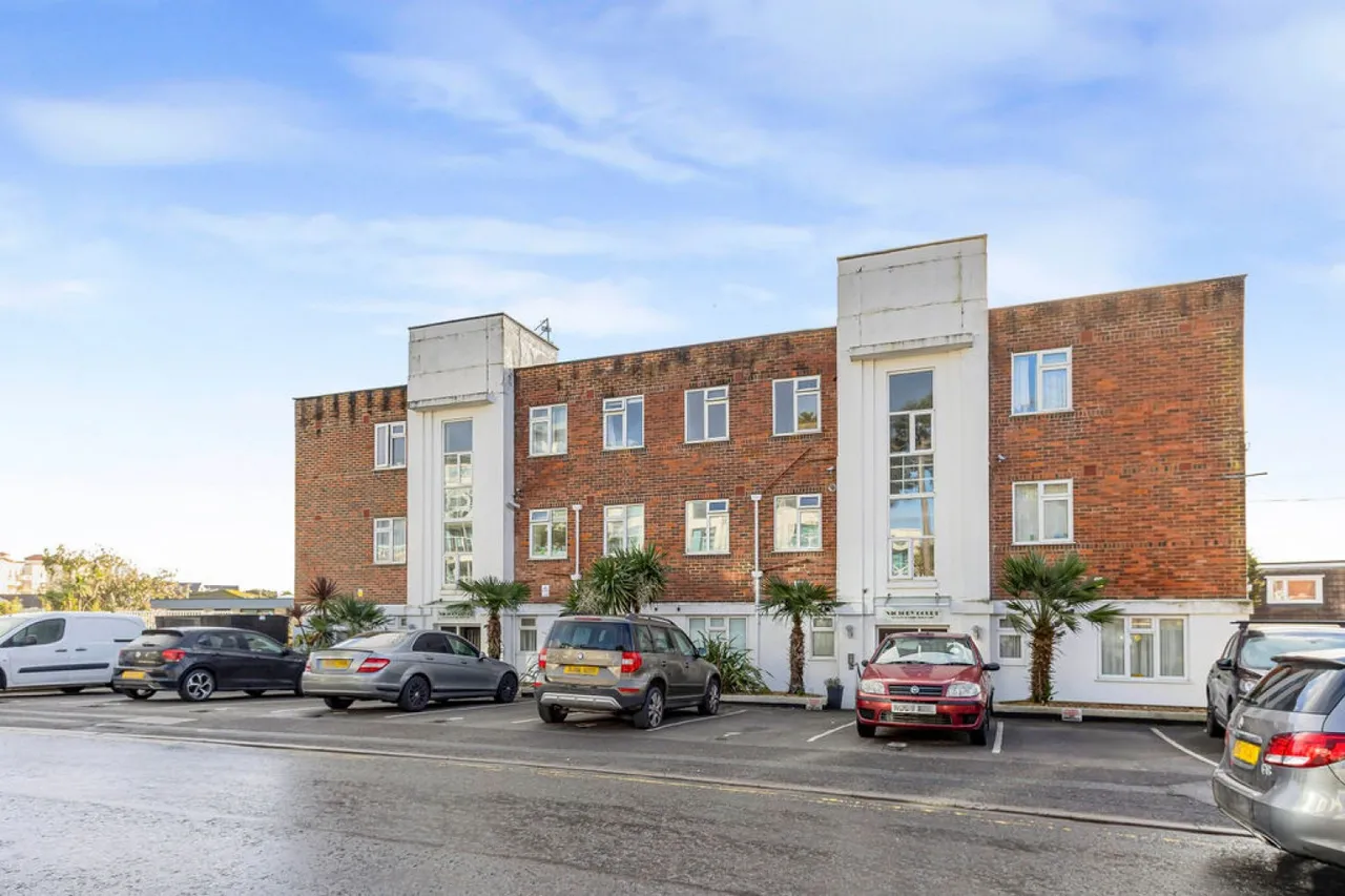 Boscombe Spa Road, Bournemouth, photo 12