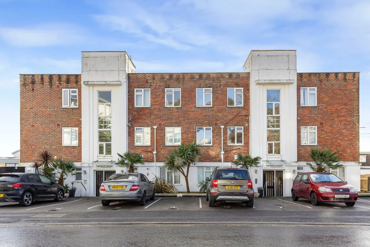 1 bed flat for sale — Boscombe Spa Road, Bournemouth