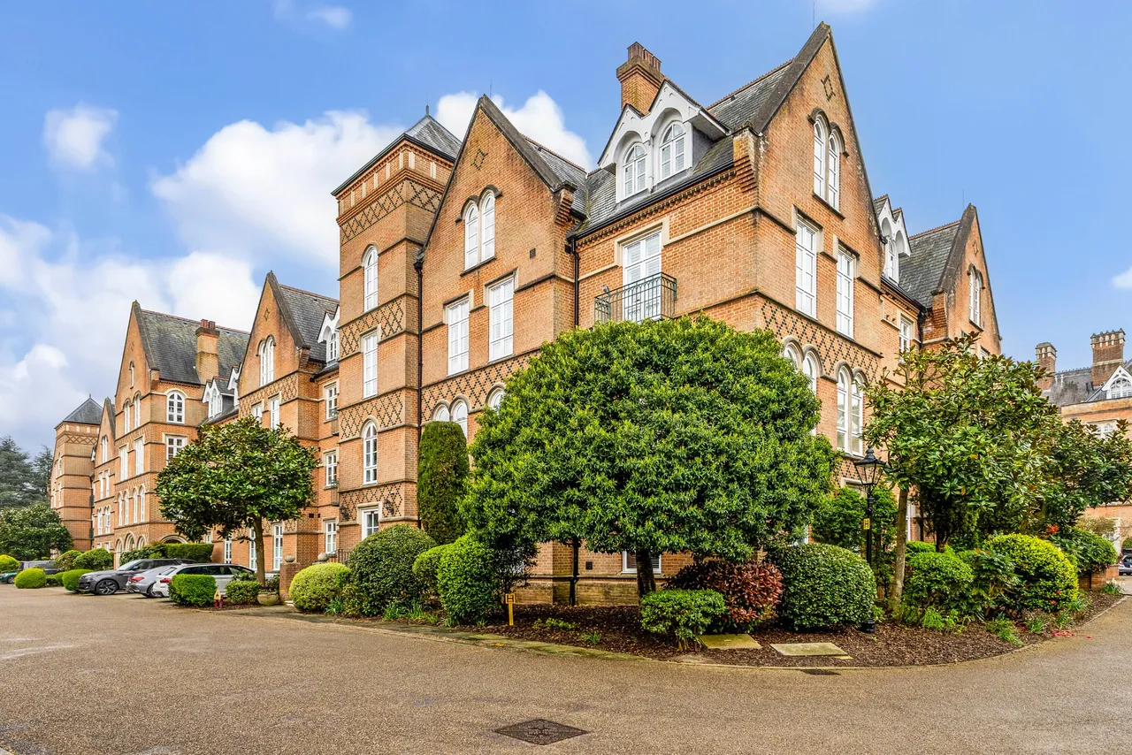 Virginia Water, Surrey, GU25 4ST, photo 19