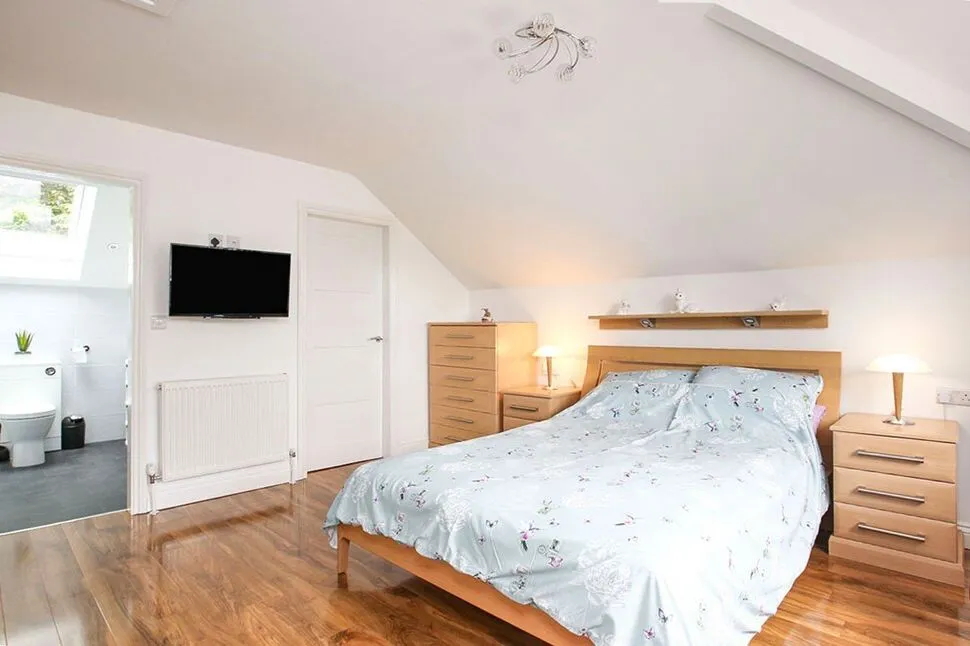 Sandhurst Road, Mile End, Cheshire, SK2, photo 5