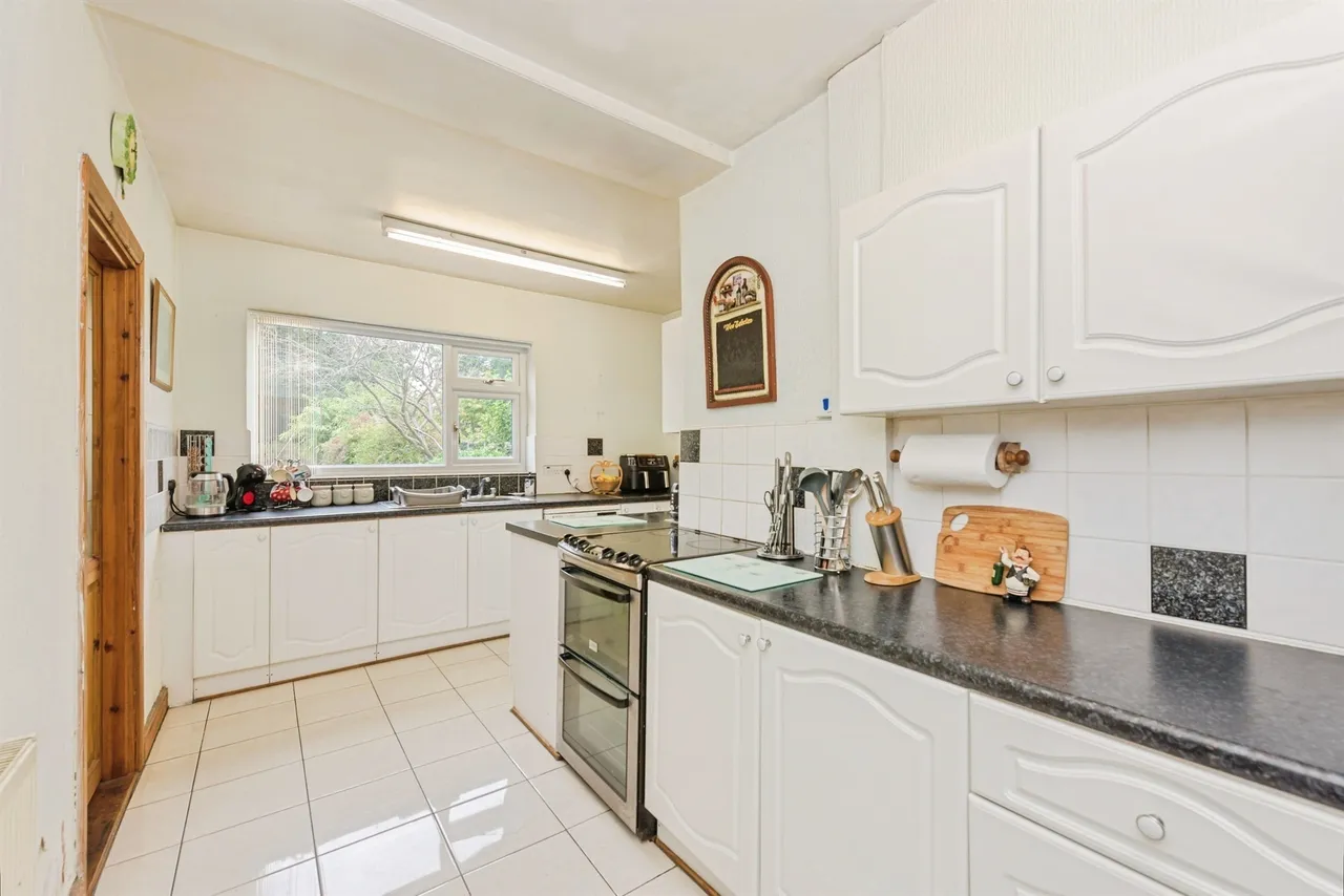Oakwood Road, Sutton Coldfield, photo 5
