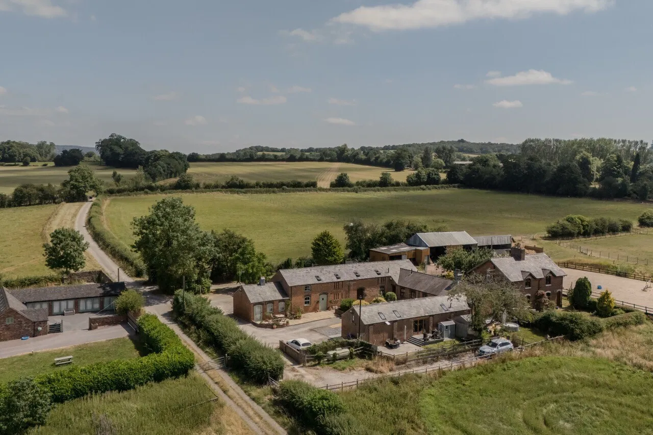 2 bed barn conversion for sale — Cherry Lane, Cheadle, Stoke-On-Trent