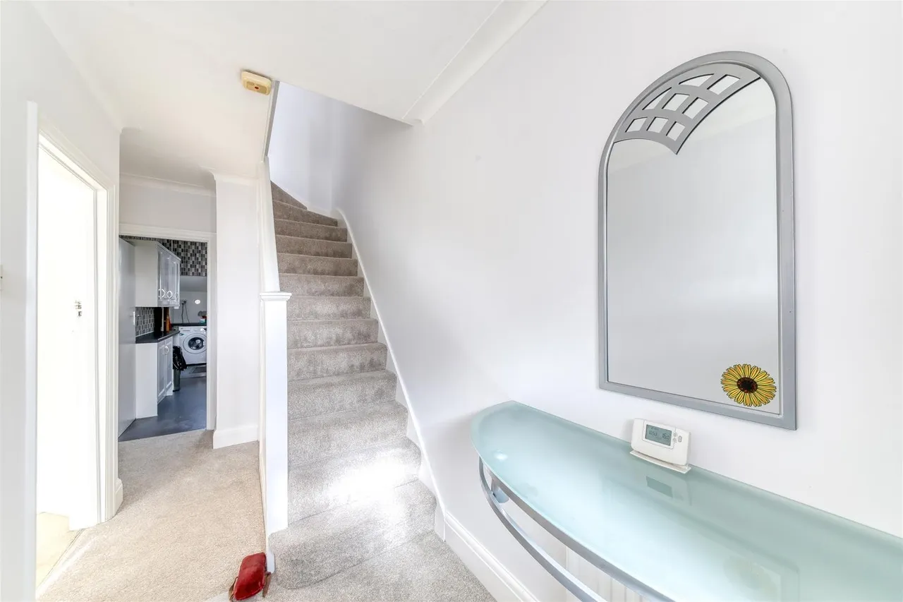St. Dunstans Road, South Norwood, photo 7