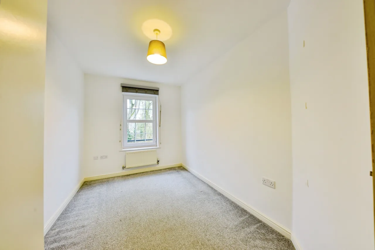 Stephens Court, Harpenden, AL5, photo 15