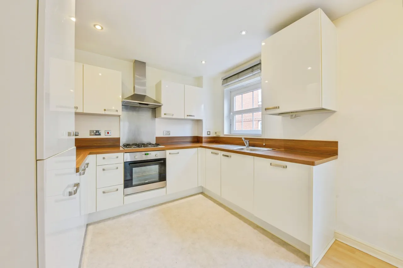 Stephens Court, Harpenden, AL5, photo 6