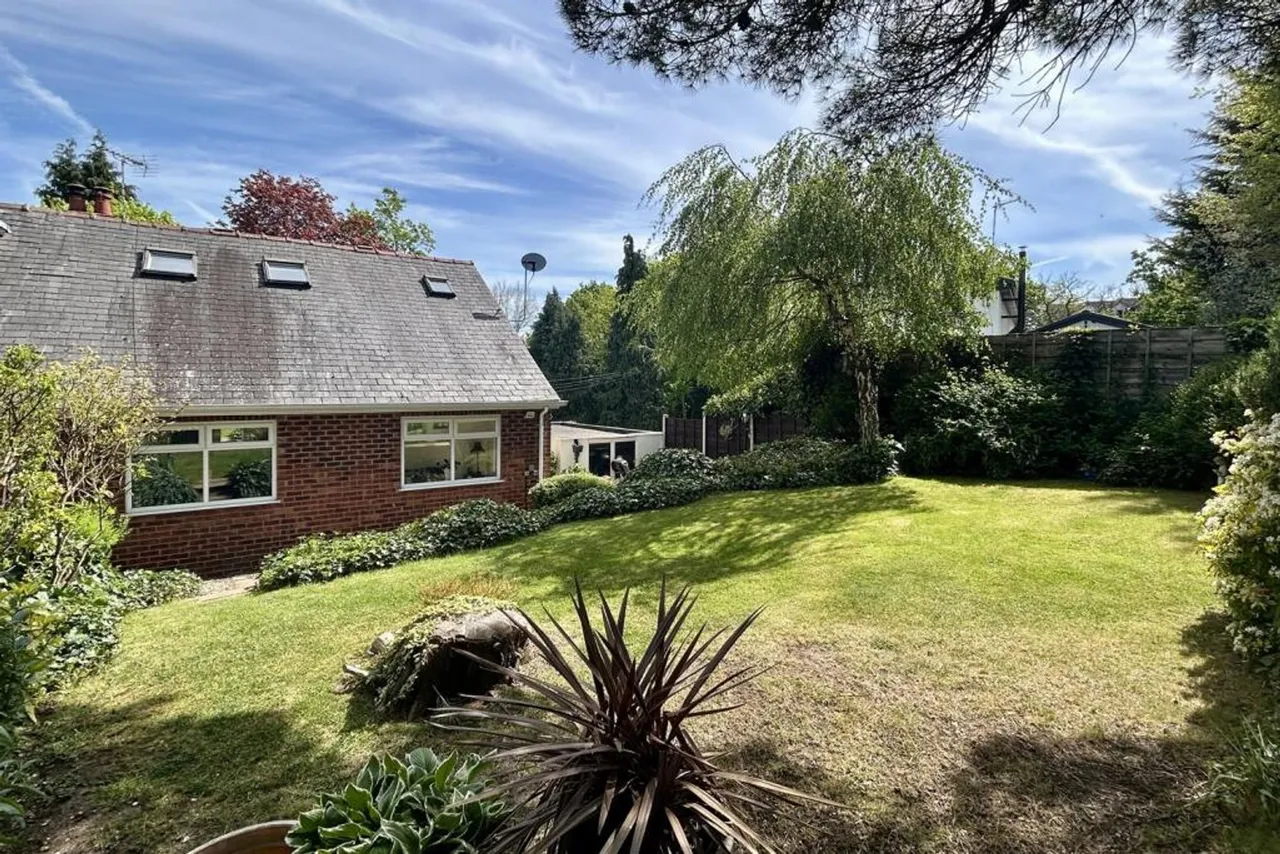 Styal Road, Cheadle, photo 19