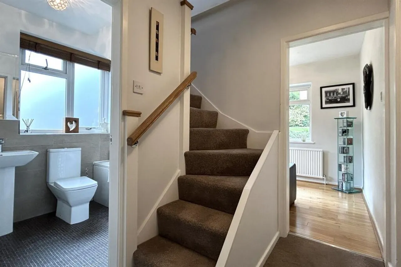 Styal Road, Cheadle, photo 11