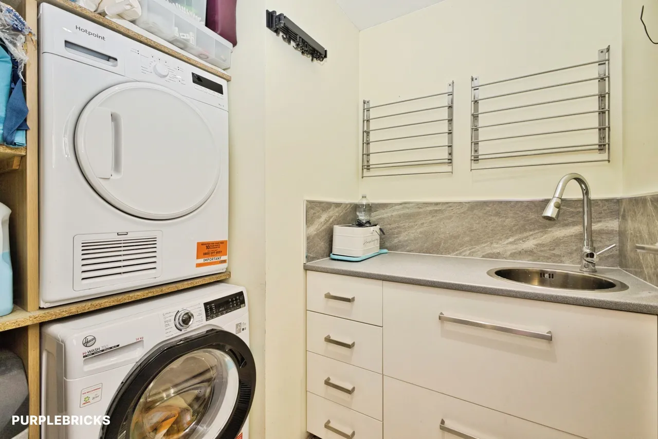 Hogshill Mead, Beaminster, DT8, photo 7
