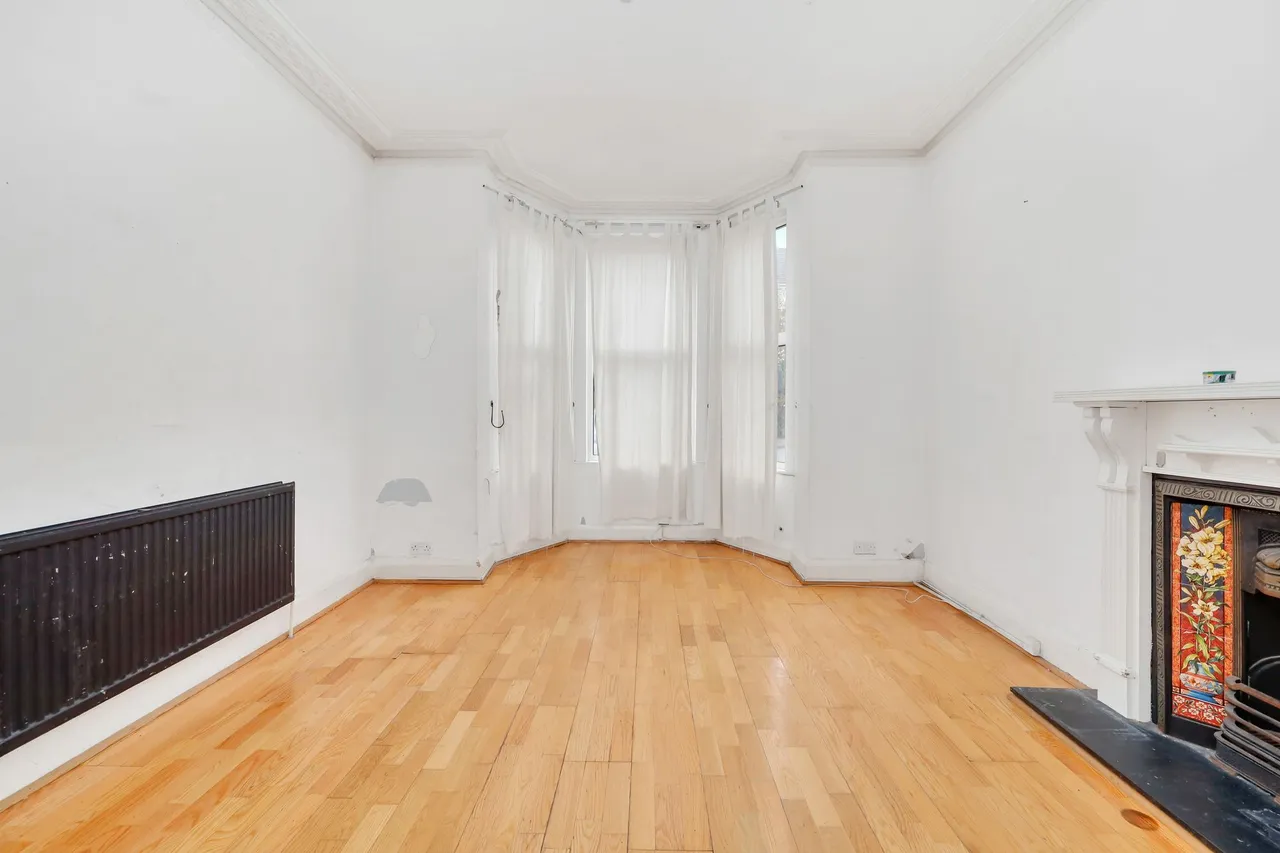 Claremont Road, London, NW2, photo 6