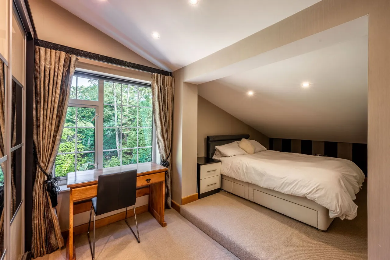 Park Drive, Little Aston, B74, photo 41