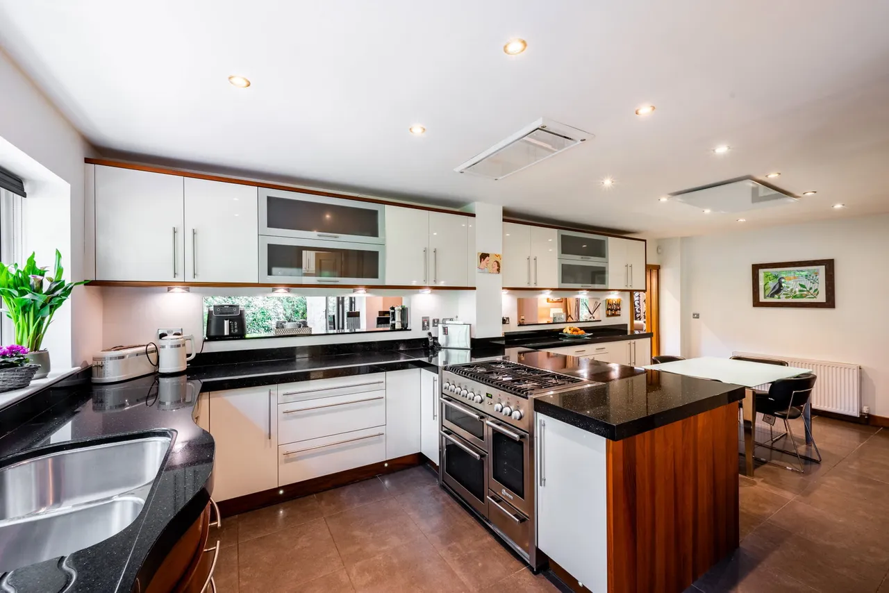 Park Drive, Little Aston, B74, photo 18
