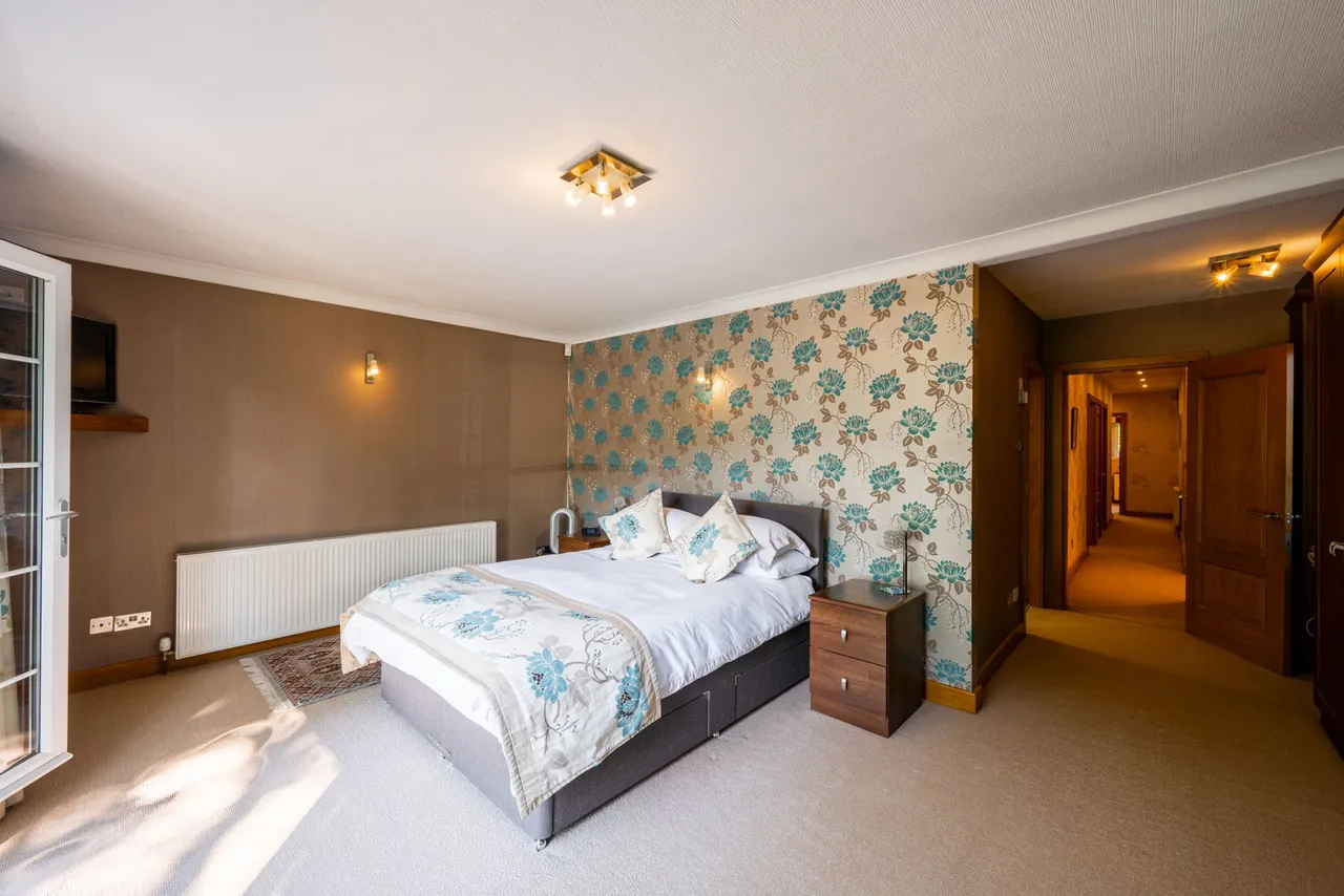 Park Drive, Little Aston, B74, photo 28