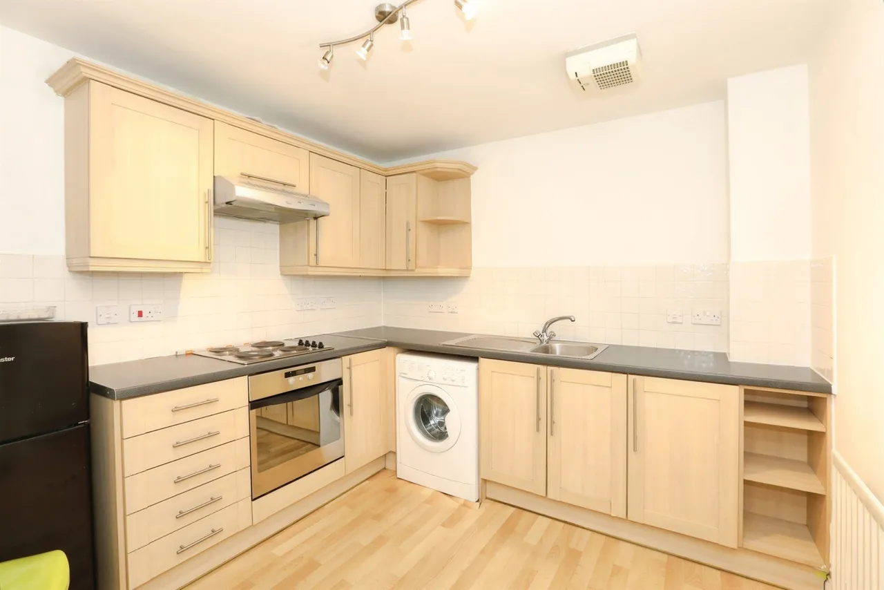 Harlands Road, Haywards Heath, RH16, photo 6
