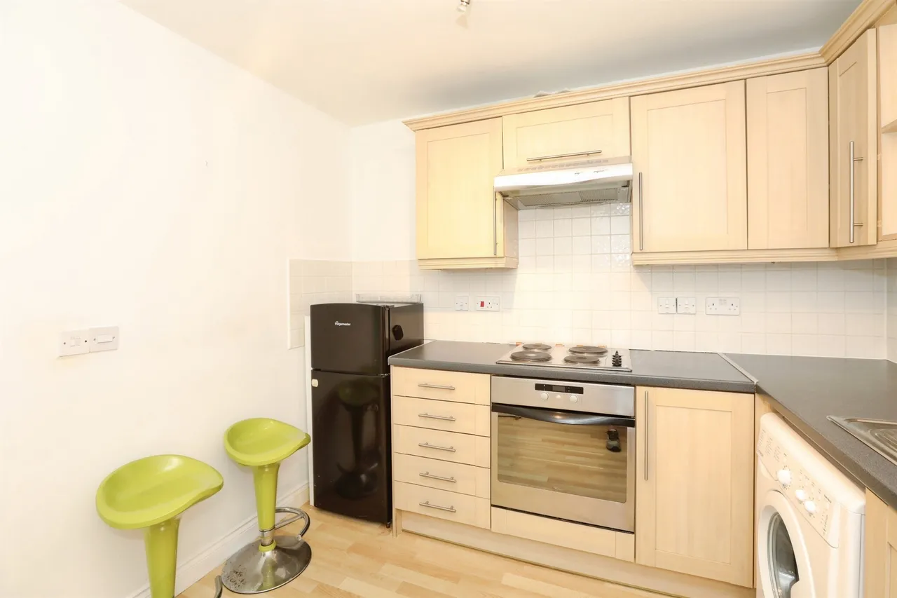 Harlands Road, Haywards Heath, RH16, photo 8