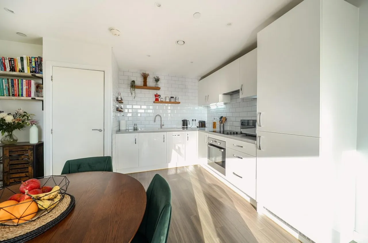 Adenmore Road, London, SE6, photo 4