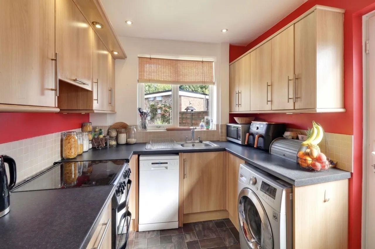 Montague Crescent, Garforth, LS25, photo 10