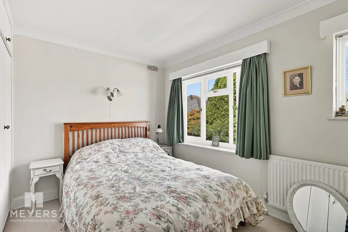 Glenroyd Gardens, Bournemouth, BH6, photo 29