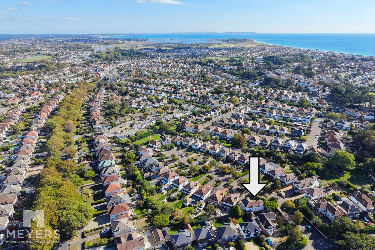 Glenroyd Gardens, Bournemouth, BH6, photo 11