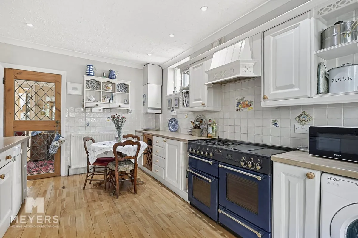 Glenroyd Gardens, Bournemouth, BH6, photo 19