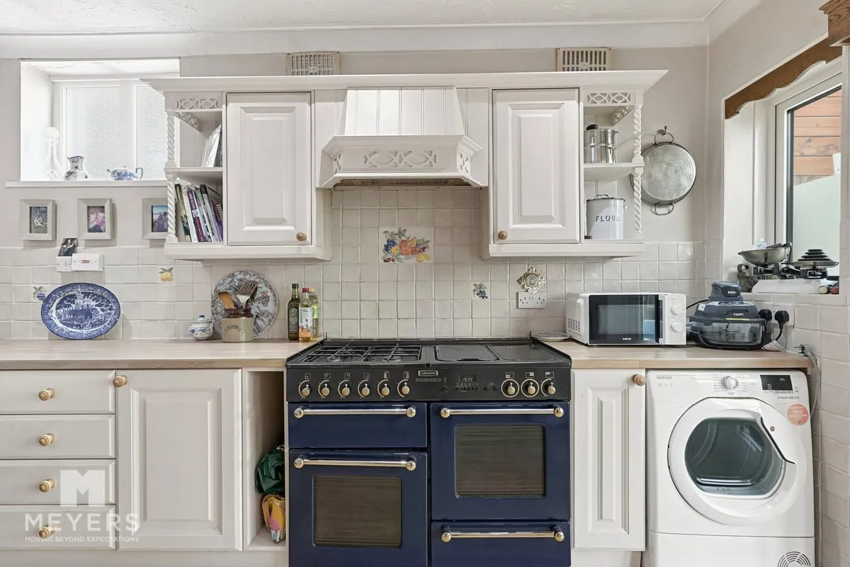 Glenroyd Gardens, Bournemouth, BH6, photo 17