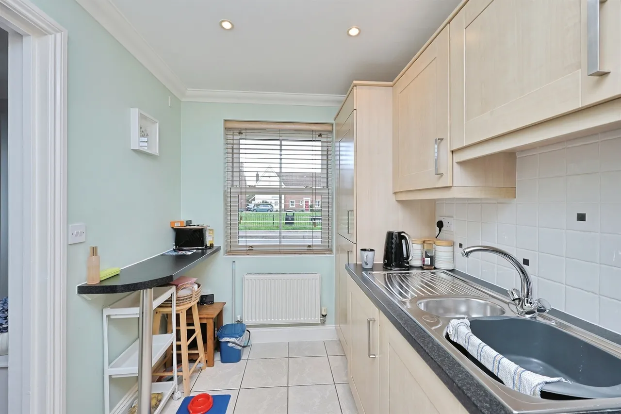 Field Maple Road, Watton, IP25, photo 3