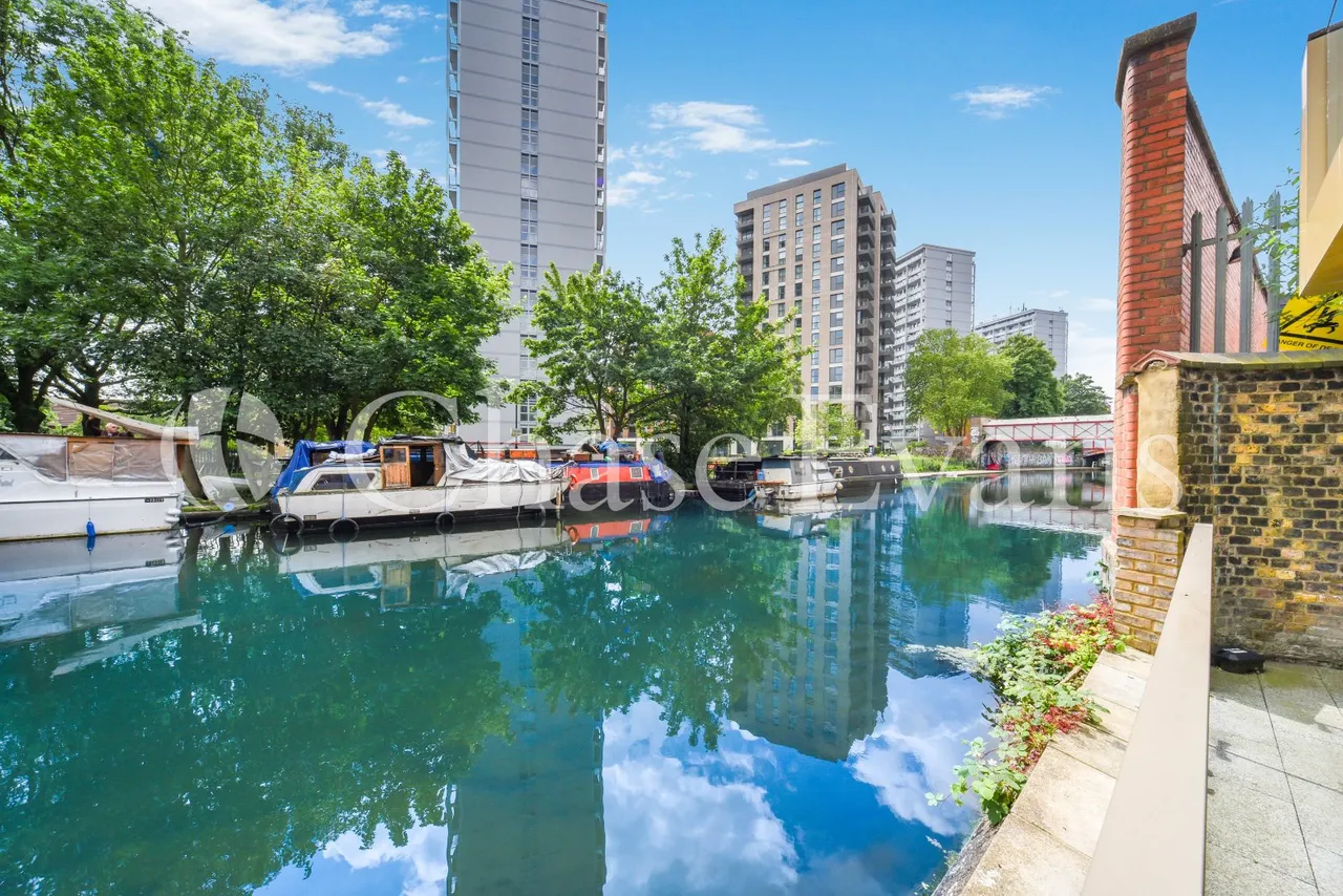 Waterfront Apartments, Amberley Road, Maida Vale, London, W9, photo 15