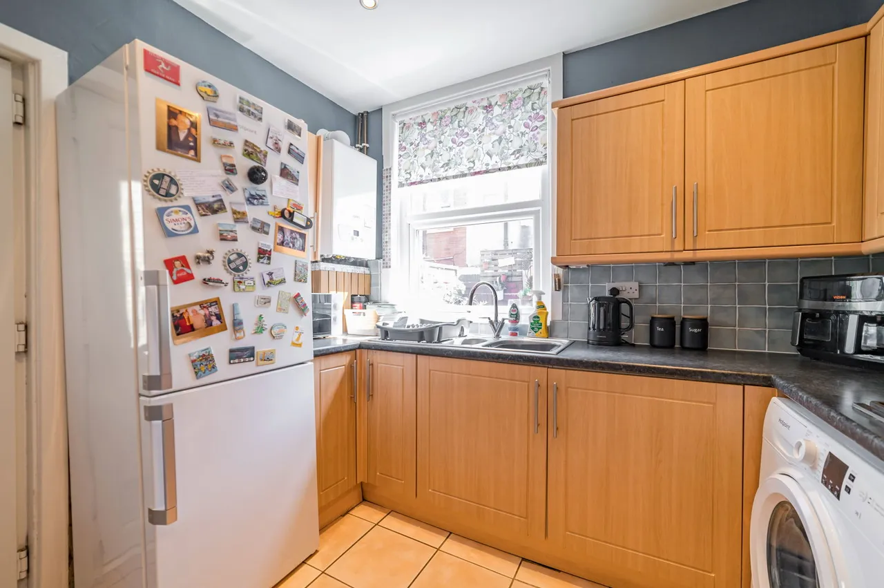 Manchester Road, Heywood, photo 9