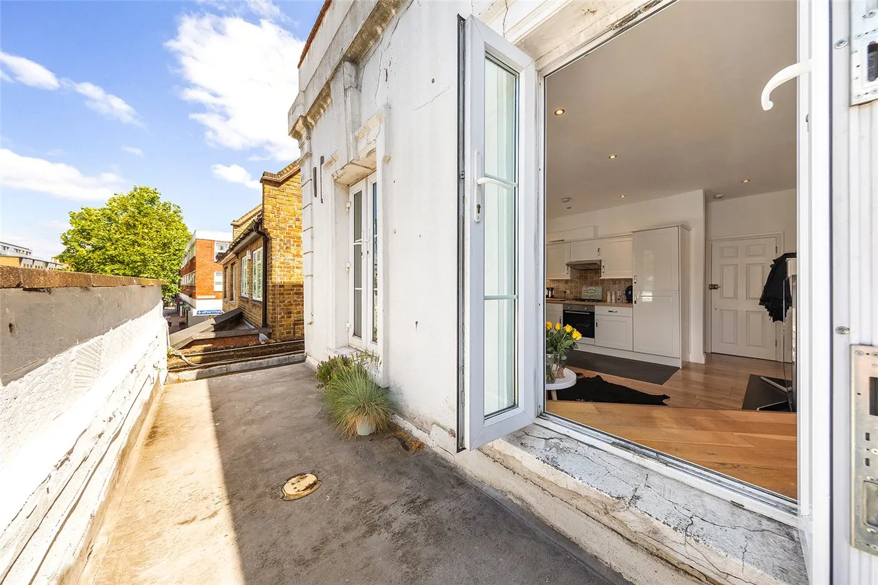 Lordship Lane, East Dulwich, London, SE22, photo 7