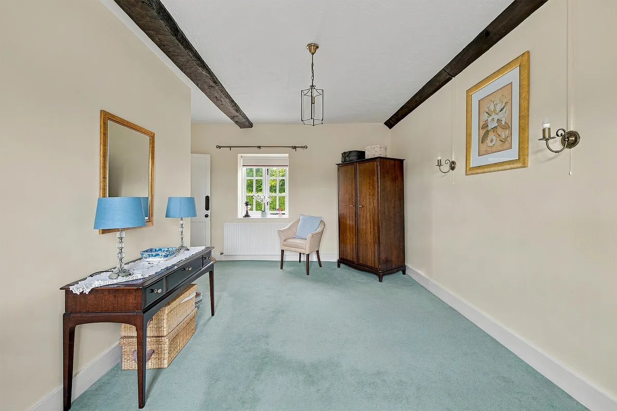 New Road, Little London, RG26, photo 18