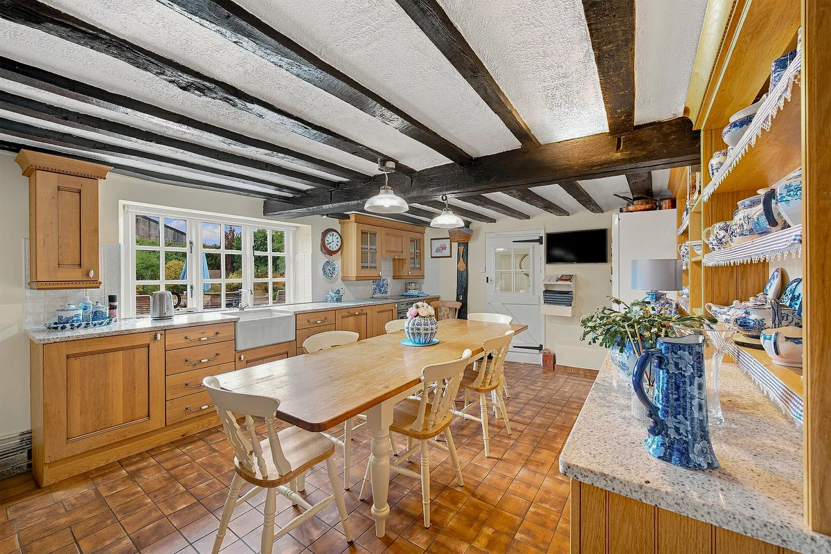 New Road, Little London, RG26, photo 4
