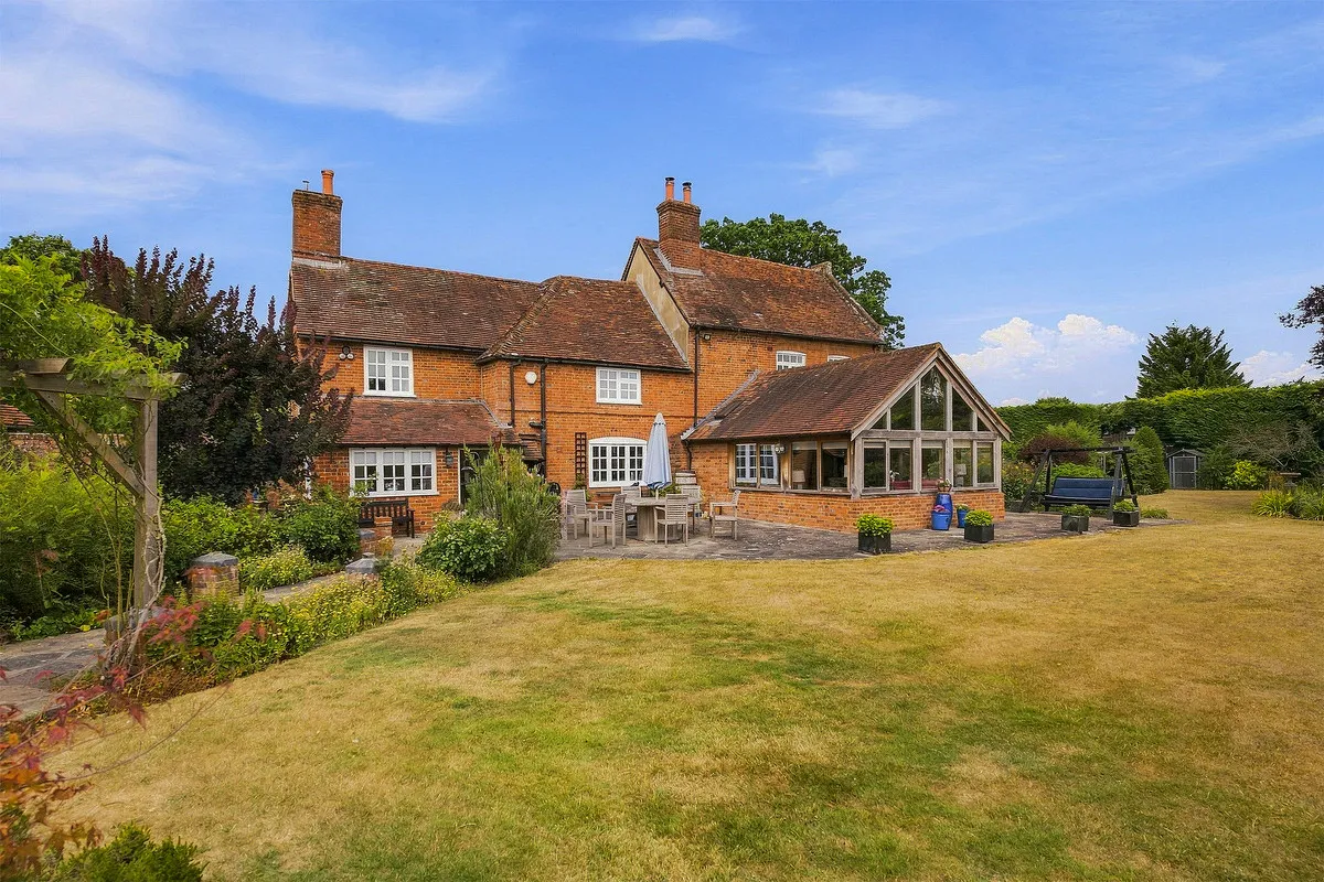 New Road, Little London, RG26, photo 30