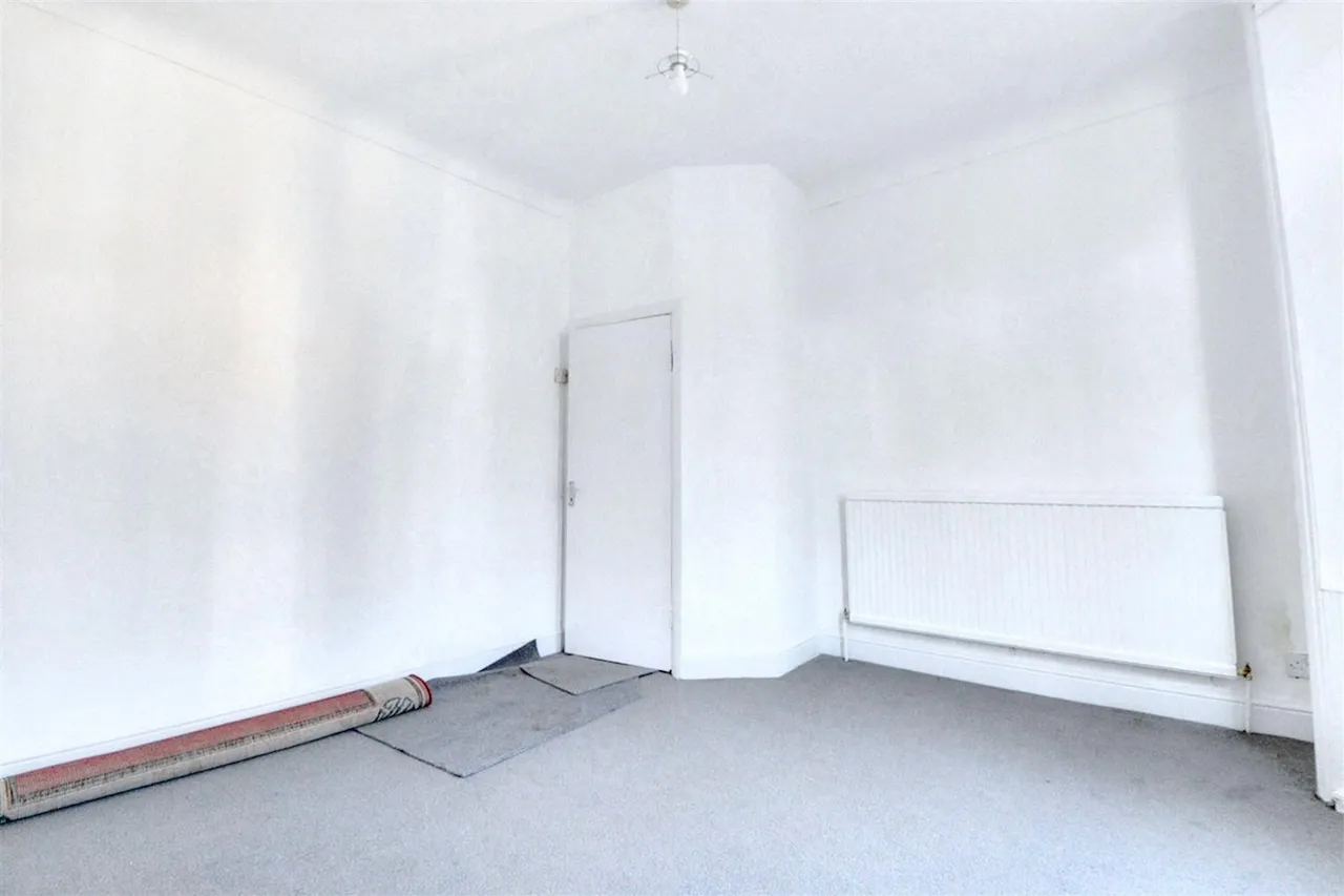 Colworth Road, E11, photo 9