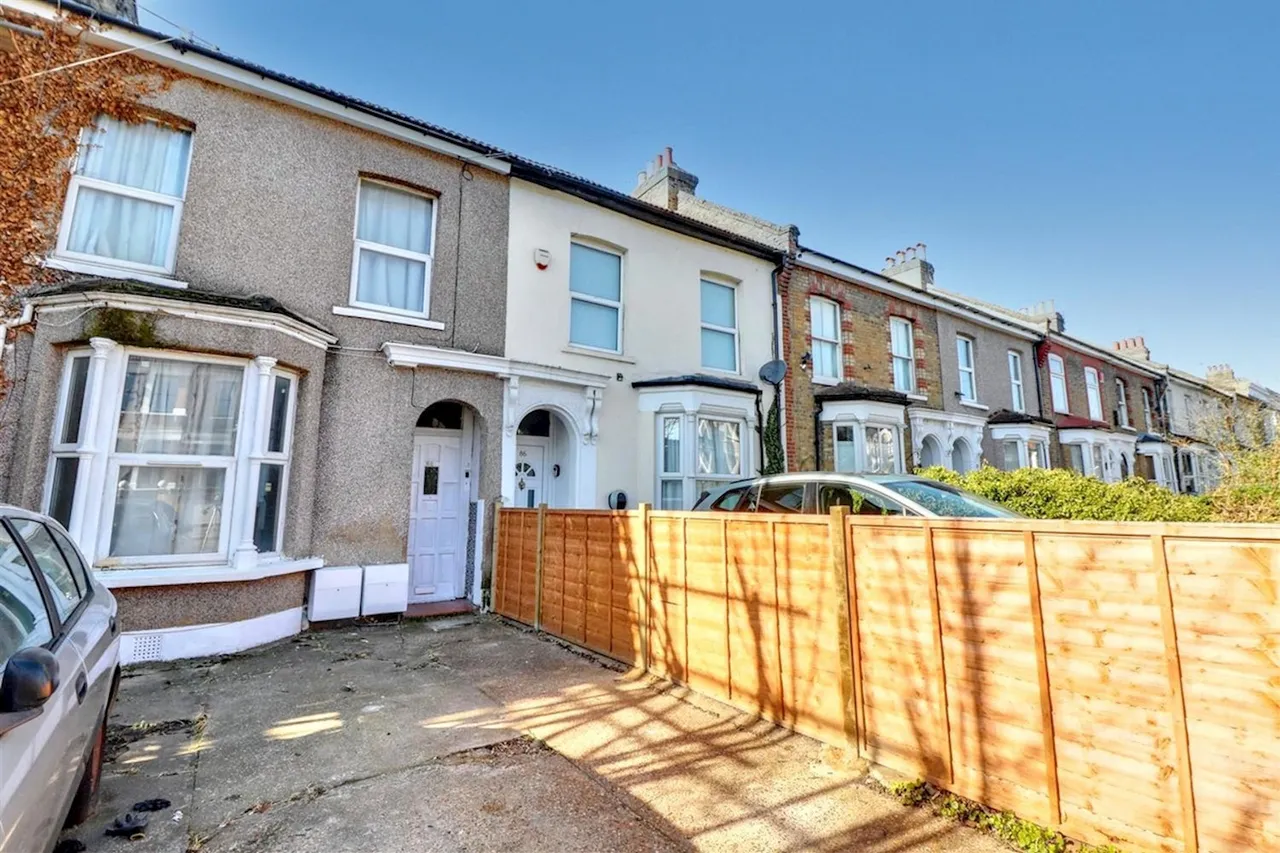 Colworth Road, E11, photo 10