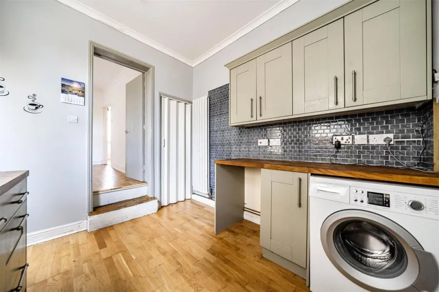 Shelley Street, Swindon, SN1, photo 4