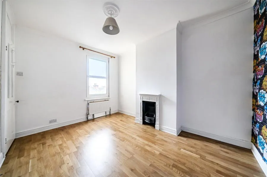 Shelley Street, Swindon, SN1, photo 12