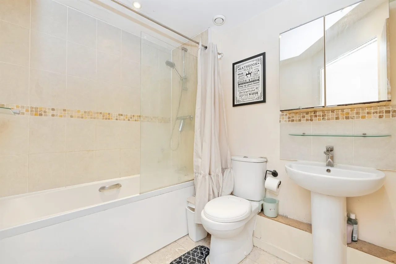 Wilmington Close, Watford, photo 9