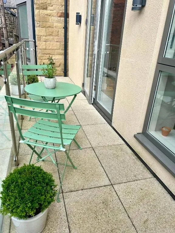Flat 6, Lambert House, 108 Station Parade, Harrogate, North Yorkshire, HG1 1ER, photo 7