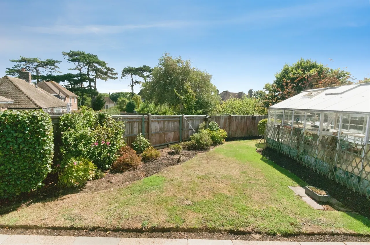 Winston Drive, Bexhill-On-Sea, TN39, photo 19