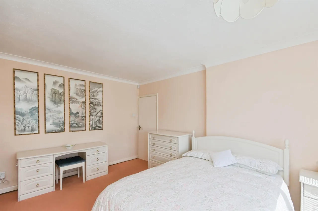 Winston Drive, Bexhill-On-Sea, TN39, photo 10