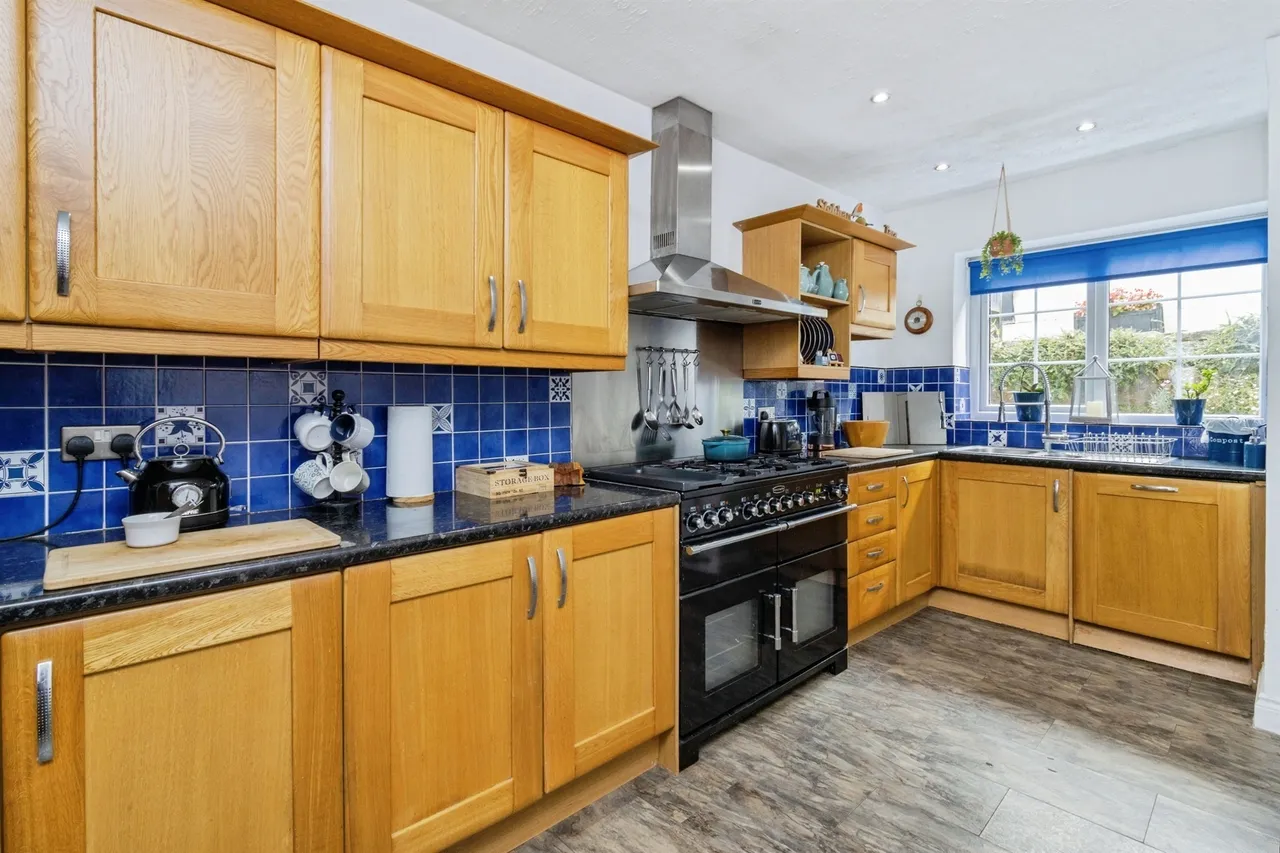 Teignmouth Road, Torquay, photo 9