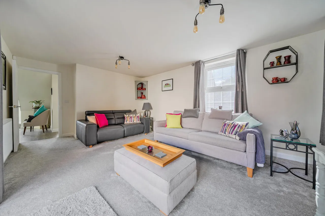 Erghum Lane, Devizes, SN10, photo 11