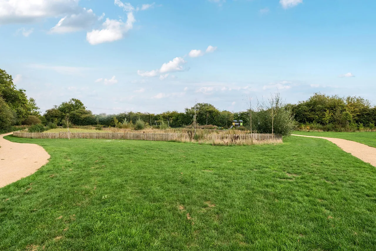 Erghum Lane, Devizes, SN10, photo 8