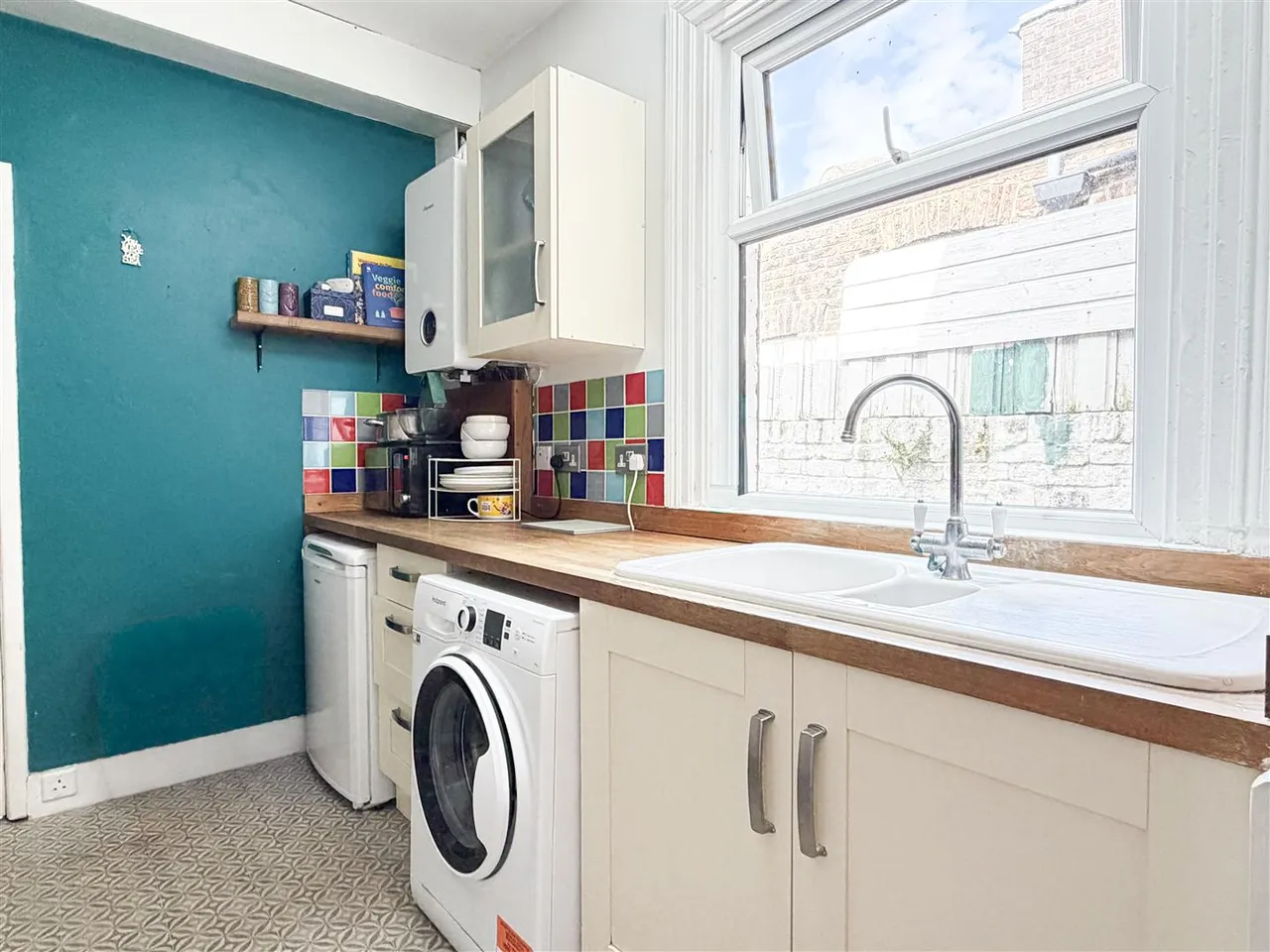 Clarence Road, Eastbourne, BN22 8HH, photo 15