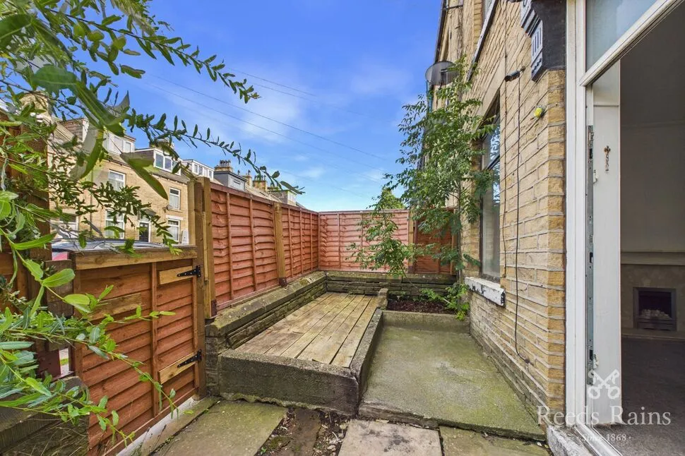 Paley Terrace, Bradford, BD4, photo 5